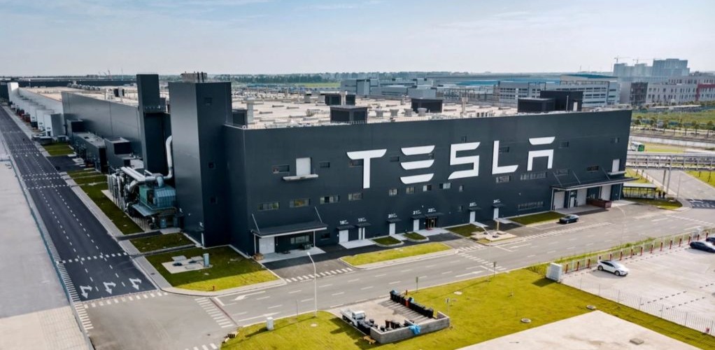 Tesla Tesla