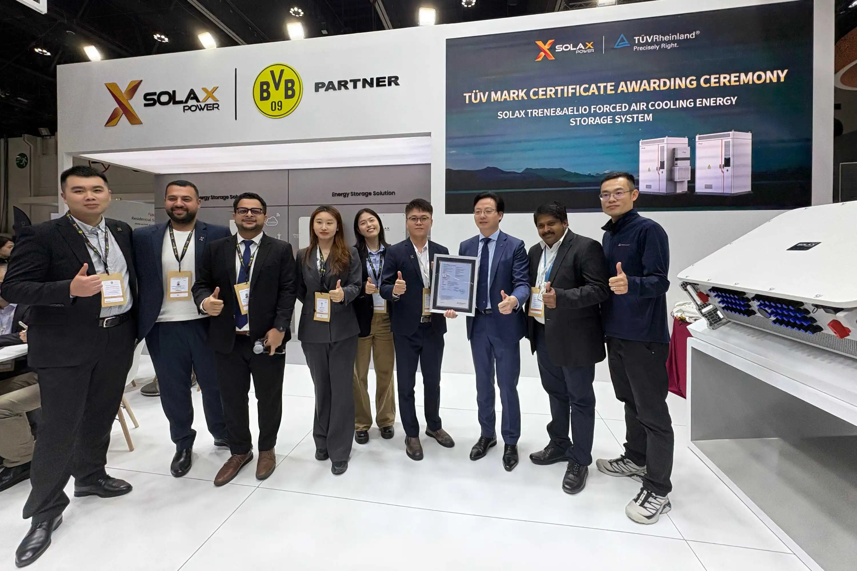 Exhibition Review | SolaX Shines at WFES 2025: Pioneering Multi-Scenario Energy Solutions for a Sustainable Future