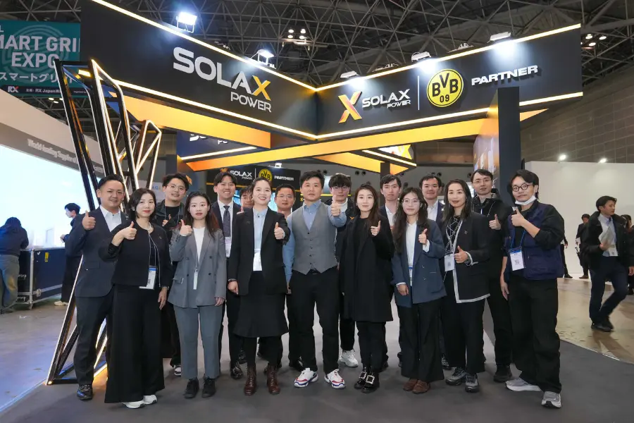 SolaX Shines at SMART ENERGY WEEK 2025 in Tokyo